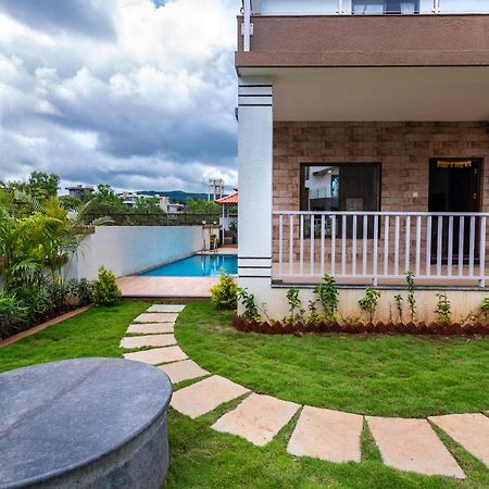 Saffronstays Aster, Plunge Pool Villa With Garden, Лонавала Екстериор снимка