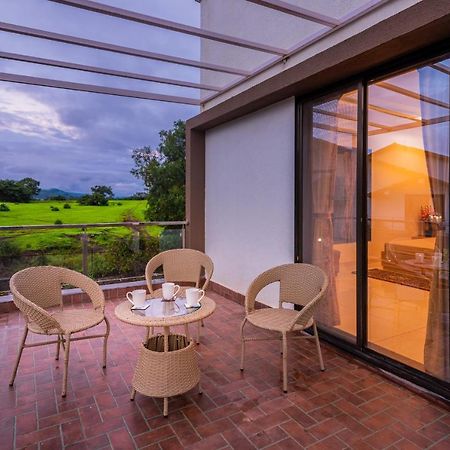 Saffronstays Aster, Plunge Pool Villa With Garden, Лонавала Екстериор снимка